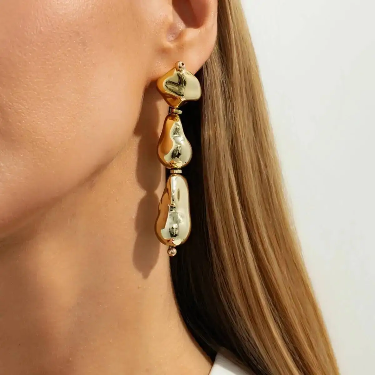 Vintage Irregular CCB Beads Drop Earrings Women Vintage Gold Color Wedding Party Gift Fashion Jewelry Accessories
Vintage Irregular CCB Beads Drop Earrings Women Vintage Gold Color Wedding Party Gift Fashion Jewelry Accessories