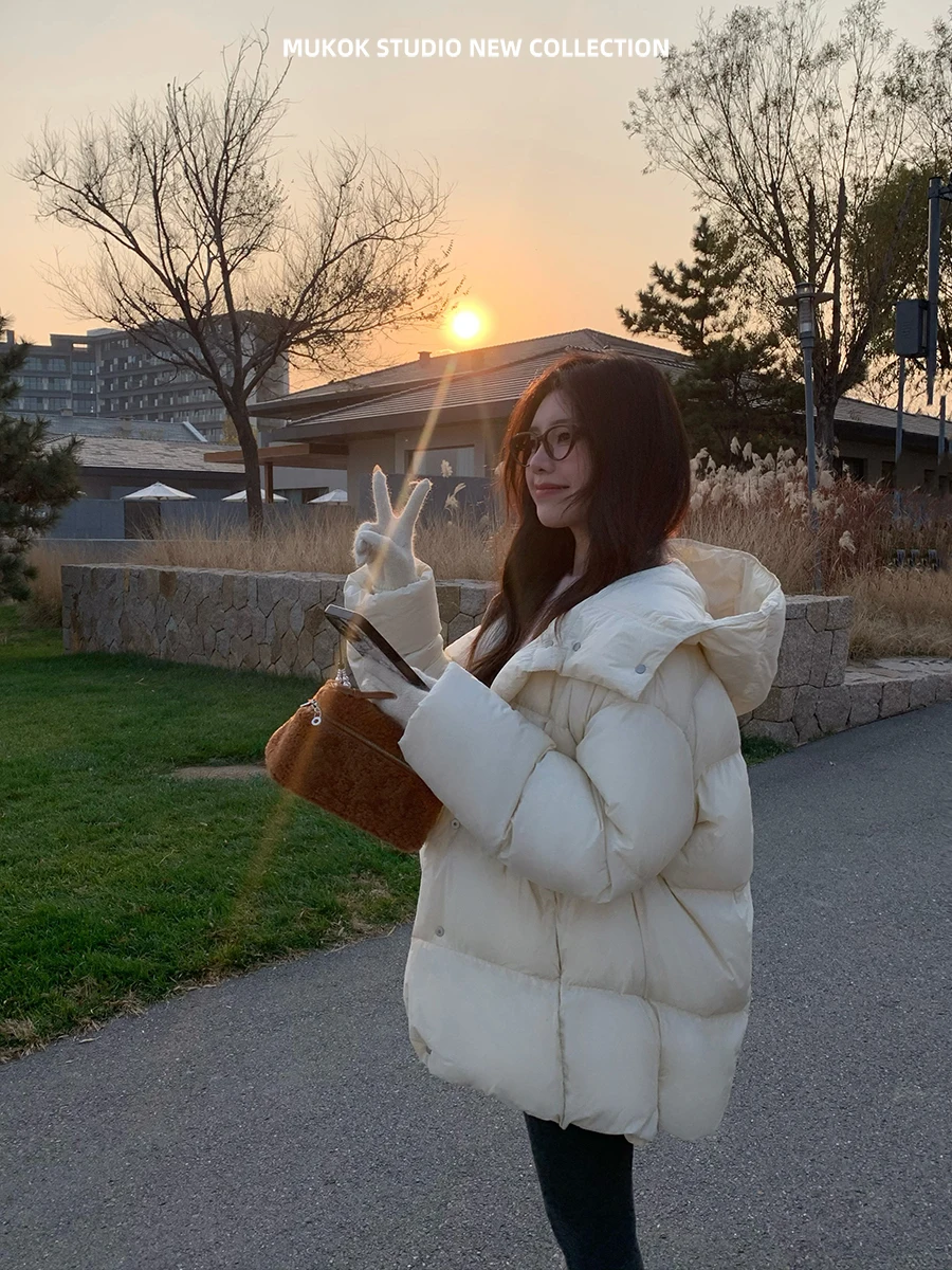 Ультралегкий пуховик-пальто MUKOK New 2025 для женщин, 90% пух, модель «Хлеб», для повседневной носки
Ультралегкий пуховик-пальто MUKOK New 2025 для женщин, 90% пух, модель «Хлеб», для повседневной носки