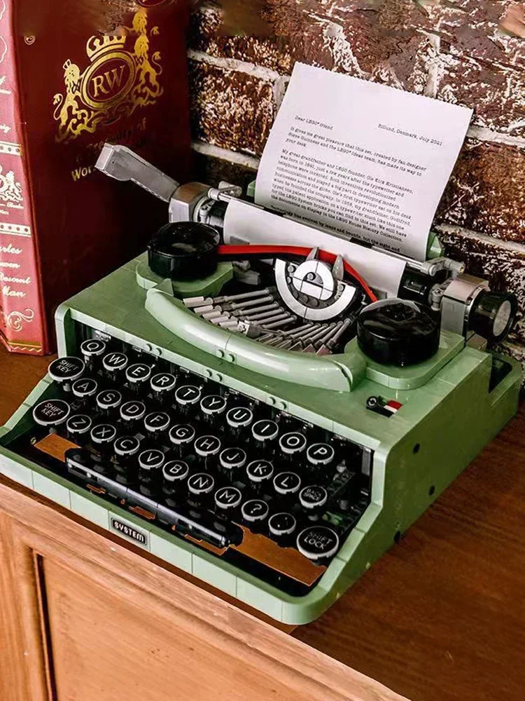 2025 New 2179PCS Typewriter Building Blocks Classic Creative Ideas Machine Retro Micro Bricks Model Kids DIY Toys Holiday Gifts
2025 New 2179PCS Typewriter Building Blocks Classic Creative Ideas Machine Retro Micro Bricks Model Kids DIY Toys Holiday Gifts