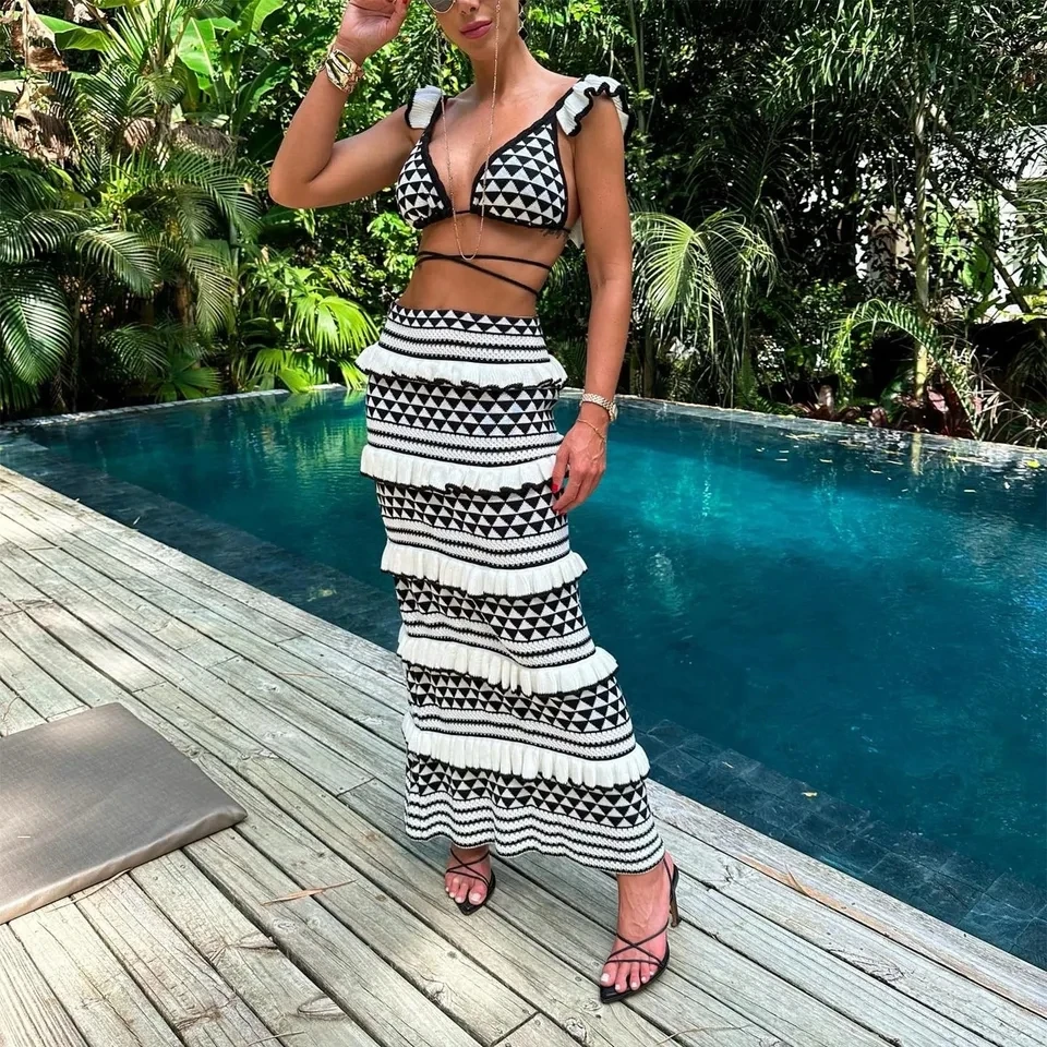 Womens Knitted Skirt Set Sexy V Neck Hollow Cropped Tops Ruffle High Waist Maxi Skirt Set Two Piece Summer Beach Cover Up
Womens Knitted Skirt Set Sexy V Neck Hollow Cropped Tops Ruffle High Waist Maxi Skirt Set Two Piece Summer Beach Cover Up