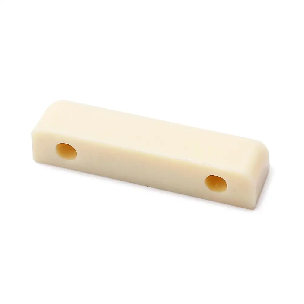 Plastic Banjo Nut Lightweight Pillow Replacement Parts Long Lasting Sound Exquisite Appearance Flat Bottom Guitar
Plastic Banjo Nut Lightweight Pillow Replacement Parts Long Lasting Sound Exquisite Appearance Flat Bottom Guitar