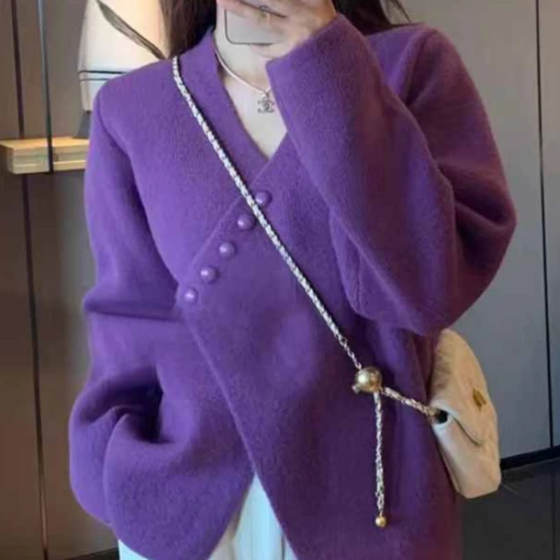 Women's Sweater Korean Fashion V-Neck Knitwears Office Lady Long Sleeve Top Sweater Vintage Loose Pullovers Cardigan
Women's Sweater Korean Fashion V-Neck Knitwears Office Lady Long Sleeve Top Sweater Vintage Loose Pullovers Cardigan