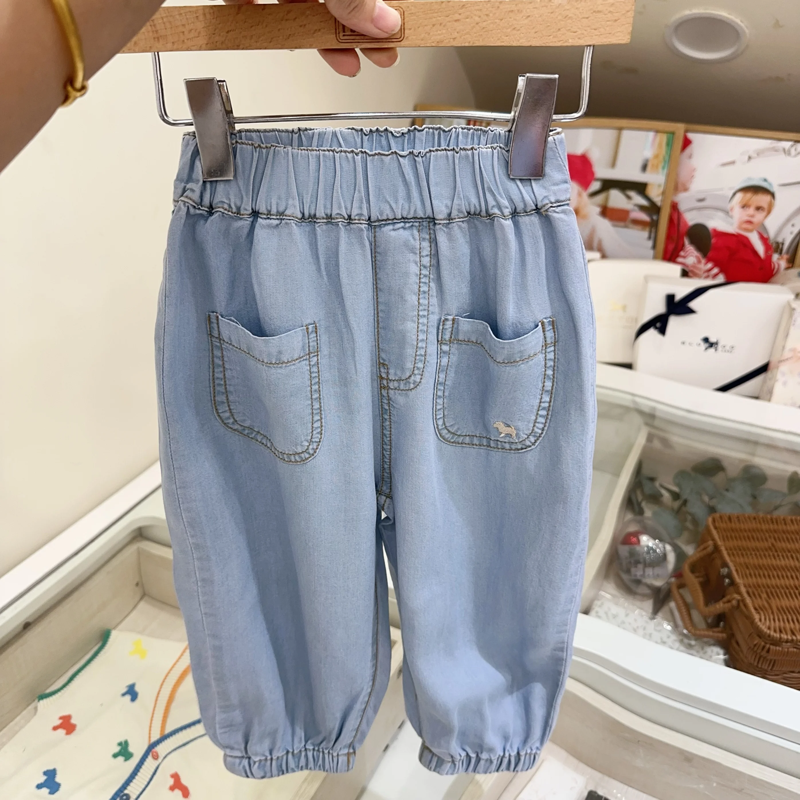 Summer Children's Soft Thin Hanging Sensation Mosquito Proof Pants Long Trousers Kids Clothing New Arrival 2023 Footed Cool
Summer Children's Soft Thin Hanging Sensation Mosquito Proof Pants Long Trousers Kids Clothing New Arrival 2023 Footed Cool