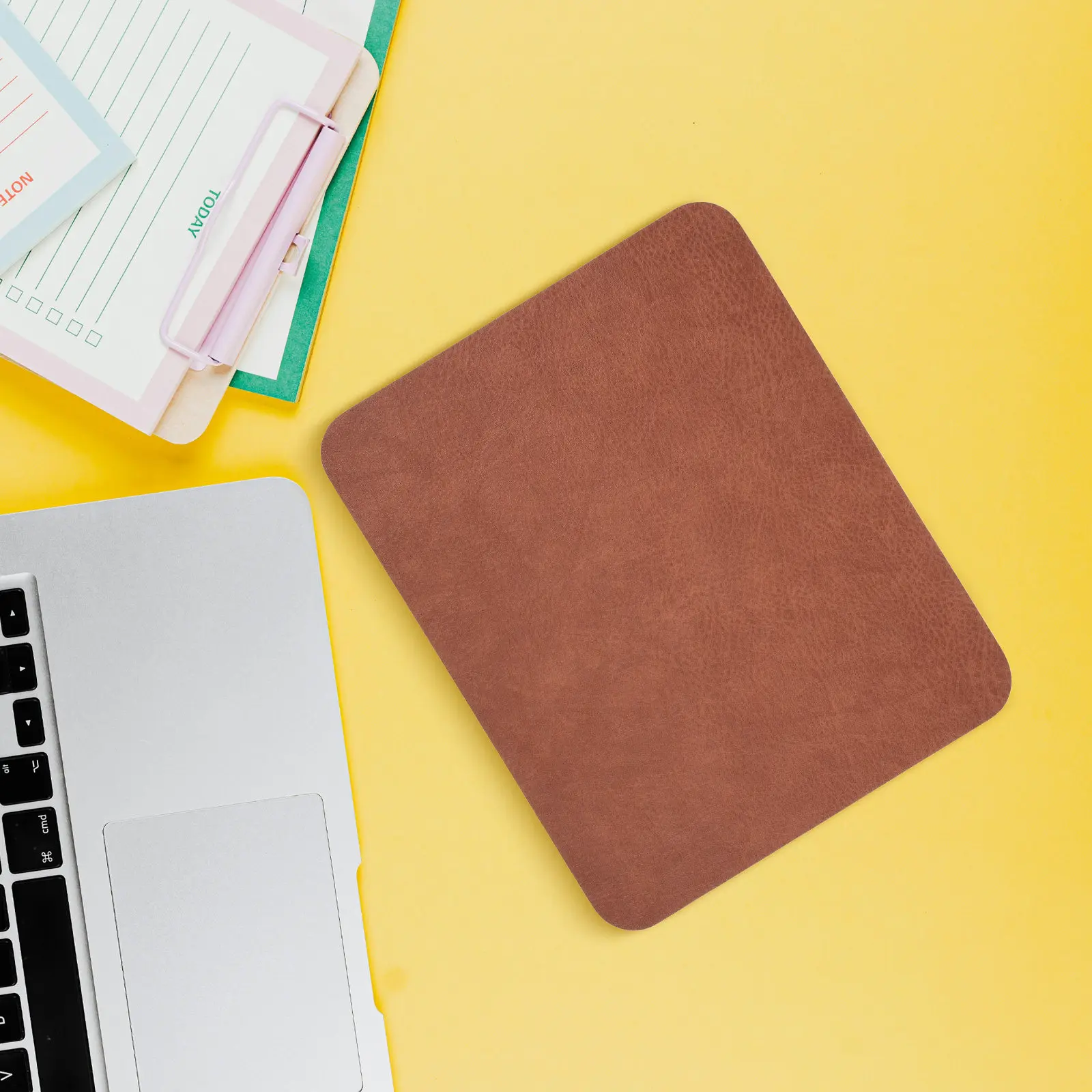 Brown Vintage Faux Mouse Pad Waterproof Non Slip Desk Mat 26x21cm Office Laptop Gaming Mousepad Desk Protector Work
Brown Vintage Faux Mouse Pad Waterproof Non Slip Desk Mat 26x21cm Office Laptop Gaming Mousepad Desk Protector Work