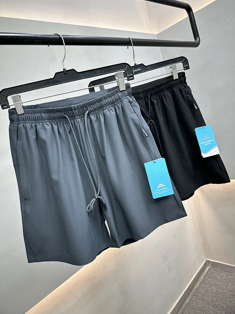 Мужские шорты из прохладного ледяного шелка с эластичным поясом, быстросохнущие, модные, универсальные, высокоэластичные, дышащие, летние, городские, стильные, Five-Q
Мужские шорты из прохладного ледяного шелка с эластичным поясом, быстросохнущие, модные, универсальные, высокоэластичные, дышащие, летние, городские, стильные, Five-Q