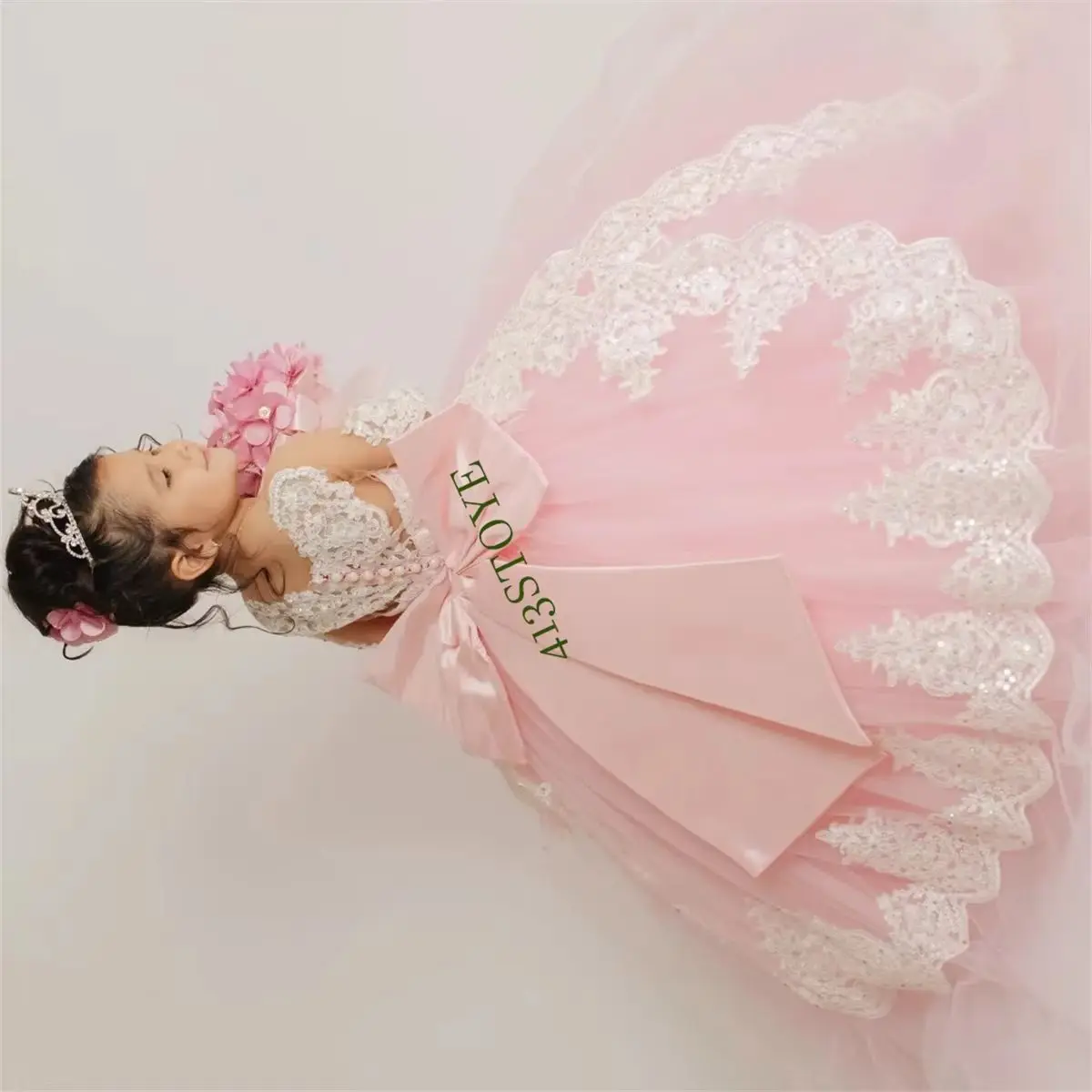 Розовое платье с цветочным узором для девочек по индивидуальному заказу, белое платье с цветочной вышивкой и бантом с длинными рукавами для свадьбы, дня рождения, выпускного вечера, банкета, платья
Розовое платье с цветочным узором для девочек по индивидуальному заказу, белое платье с цветочной вышивкой и бантом с длинными рукавами для свадьбы, дня рождения, выпускного вечера, банкета, платья