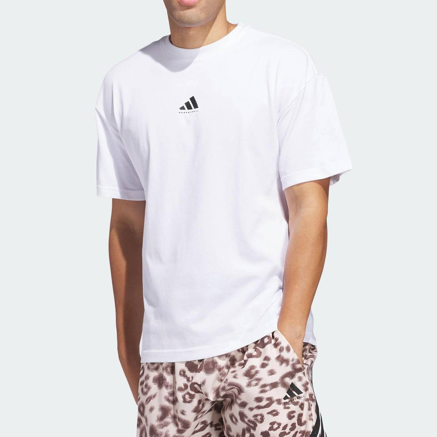 Adidas Genuine New Men's Breathable Basketball T-shirt JN7115
Adidas Genuine New Men's Breathable Basketball T-shirt JN7115