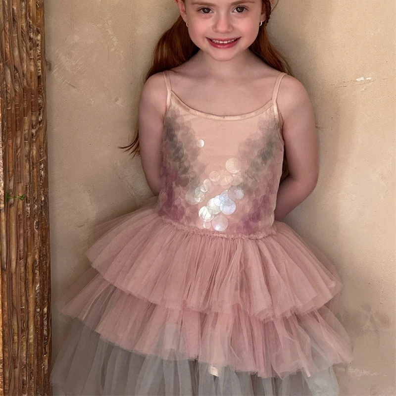 Girls Dress 2026 Spring and Summer New Childrens Wear Korean Style Girl Baby Mermaid Handmade Bead Piece Suspender Gauze Skirt
Girls Dress 2026 Spring and Summer New Childrens Wear Korean Style Girl Baby Mermaid Handmade Bead Piece Suspender Gauze Skirt