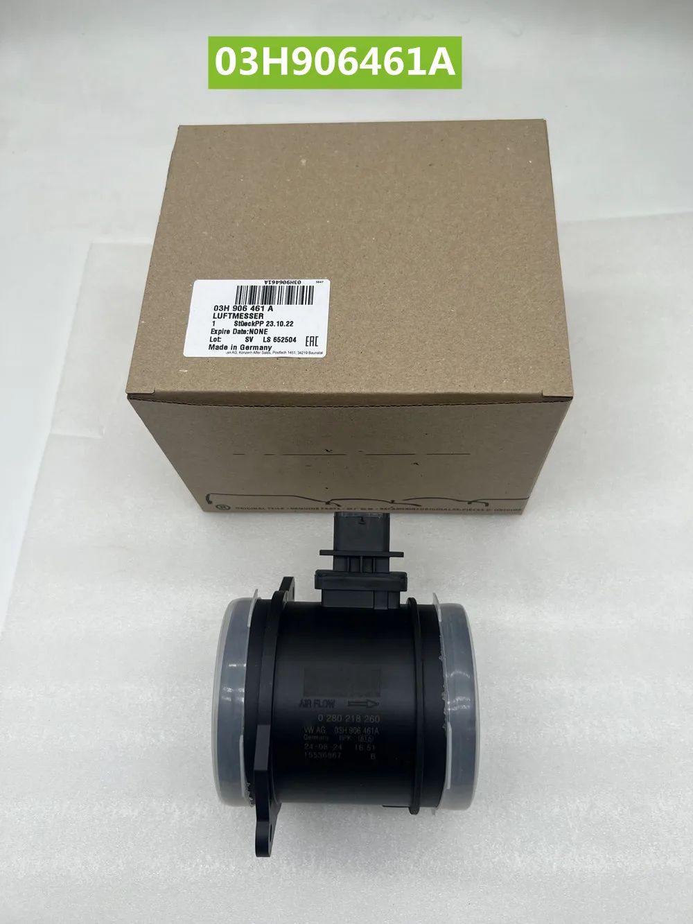 NEW OEM 0280218260 03H906461A 95860612500 Mass Air Flow Sensor w/ Housing for VW Passat 14-18 CC Touareg Porsche Cayenne V6 3.6L
NEW OEM 0280218260 03H906461A 95860612500 Mass Air Flow Sensor w/ Housing for VW Passat 14-18 CC Touareg Porsche Cayenne V6 3.6L