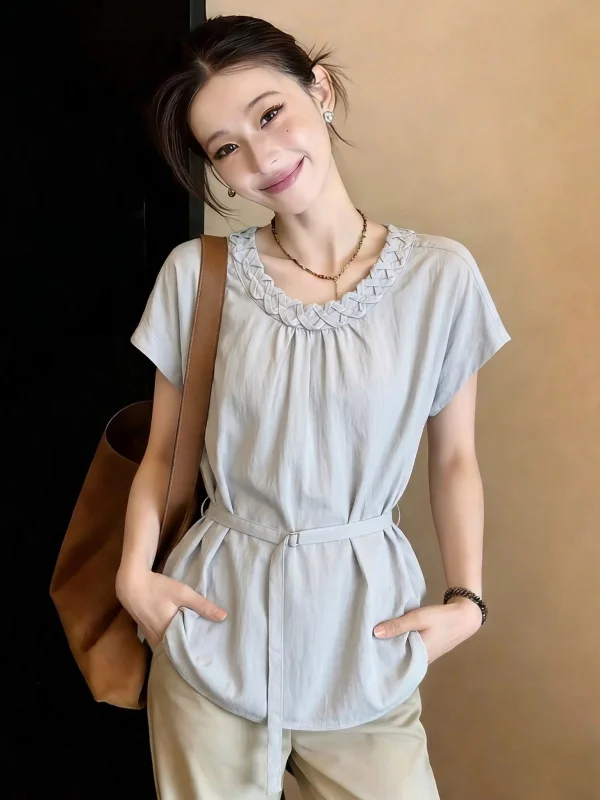 Chic Light Blue Women's Short Sleeve Shirt Slimming Waist Design Korean Style Commute Fashion plus Size Summer New Arrival
Chic Light Blue Women's Short Sleeve Shirt Slimming Waist Design Korean Style Commute Fashion plus Size Summer New Arrival