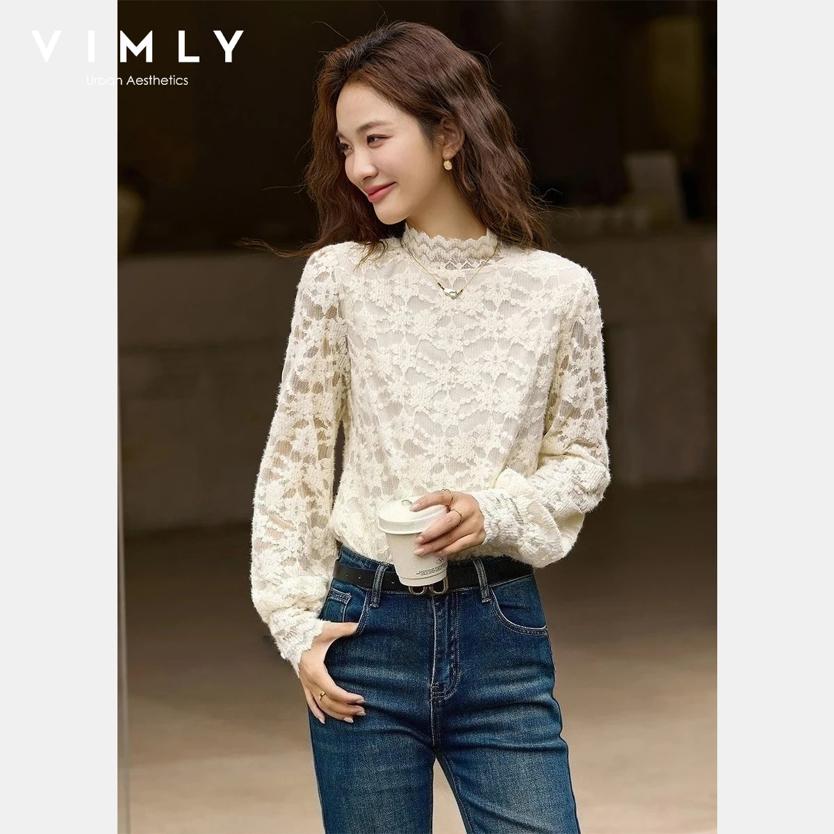 VIMLY Elegant Women's T-shirts 2025 Winter French Stand Up Neck Lace Hollow Out T-shirt Lantern Sleeve Straight Lady Tops A3792
VIMLY Elegant Women's T-shirts 2025 Winter French Stand Up Neck Lace Hollow Out T-shirt Lantern Sleeve Straight Lady Tops A3792