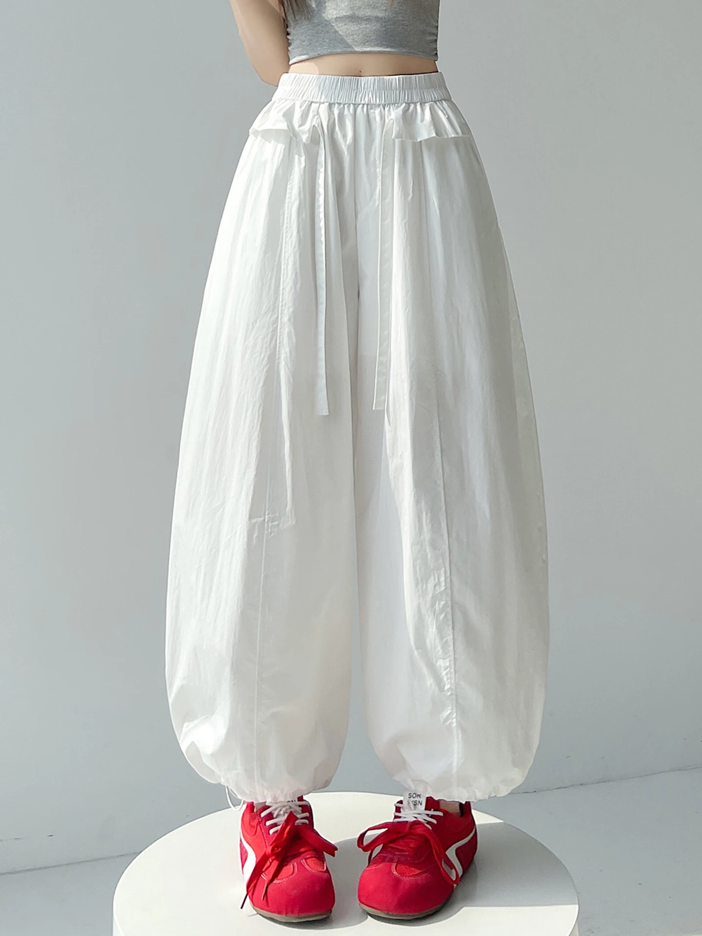 Quick Dry Wide Leg Pants Women's Summer New Design Casual Elastic Waist Slimming Loose Long Trousers Two-Way Wearable Pants
Quick Dry Wide Leg Pants Women's Summer New Design Casual Elastic Waist Slimming Loose Long Trousers Two-Way Wearable Pants