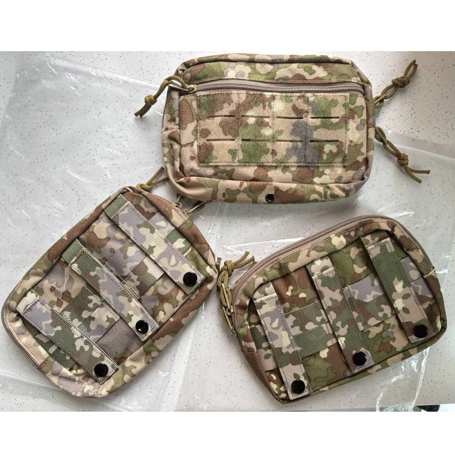 1000D nylon EMR All Terrain Spot Russian Camo Wear Resistant Waterproof Tactical Vest Extension Subpack Molle Storage Bag 
1000D nylon EMR All Terrain Spot Russian Camo Wear Resistant Waterproof Tactical Vest Extension Subpack Molle Storage Bag
