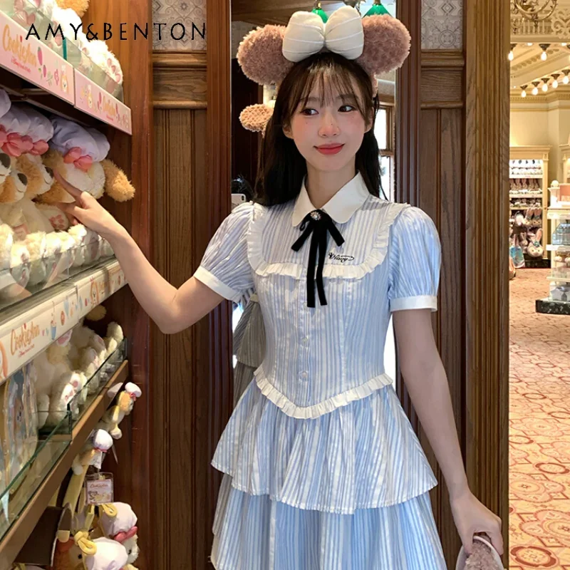 2024 New Girly Style Cute and Graceful Youth-Looking Spring and Summer Blue Striped Pleated Edge Comfortable Dress For Girls
2024 New Girly Style Cute and Graceful Youth-Looking Spring and Summer Blue Striped Pleated Edge Comfortable Dress For Girls