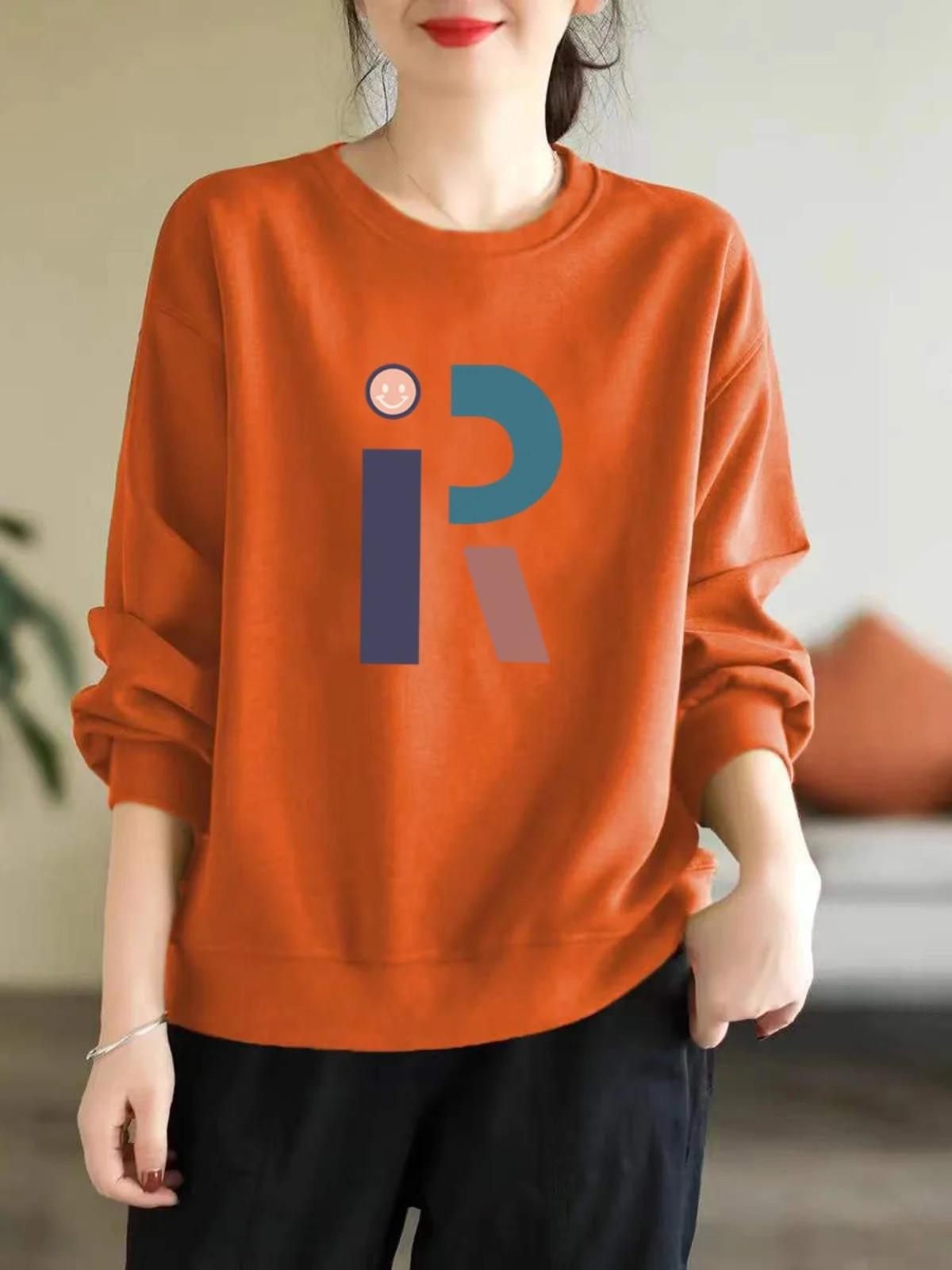 Весенне-осенний хлопковый свитшот для женщин, модный повседневный лонгслив с принтом, круглый вырез, корейский стиль, удобная базовая модель
Весенне-осенний хлопковый свитшот для женщин, модный повседневный лонгслив с принтом, круглый вырез, корейский стиль, удобная базовая модель