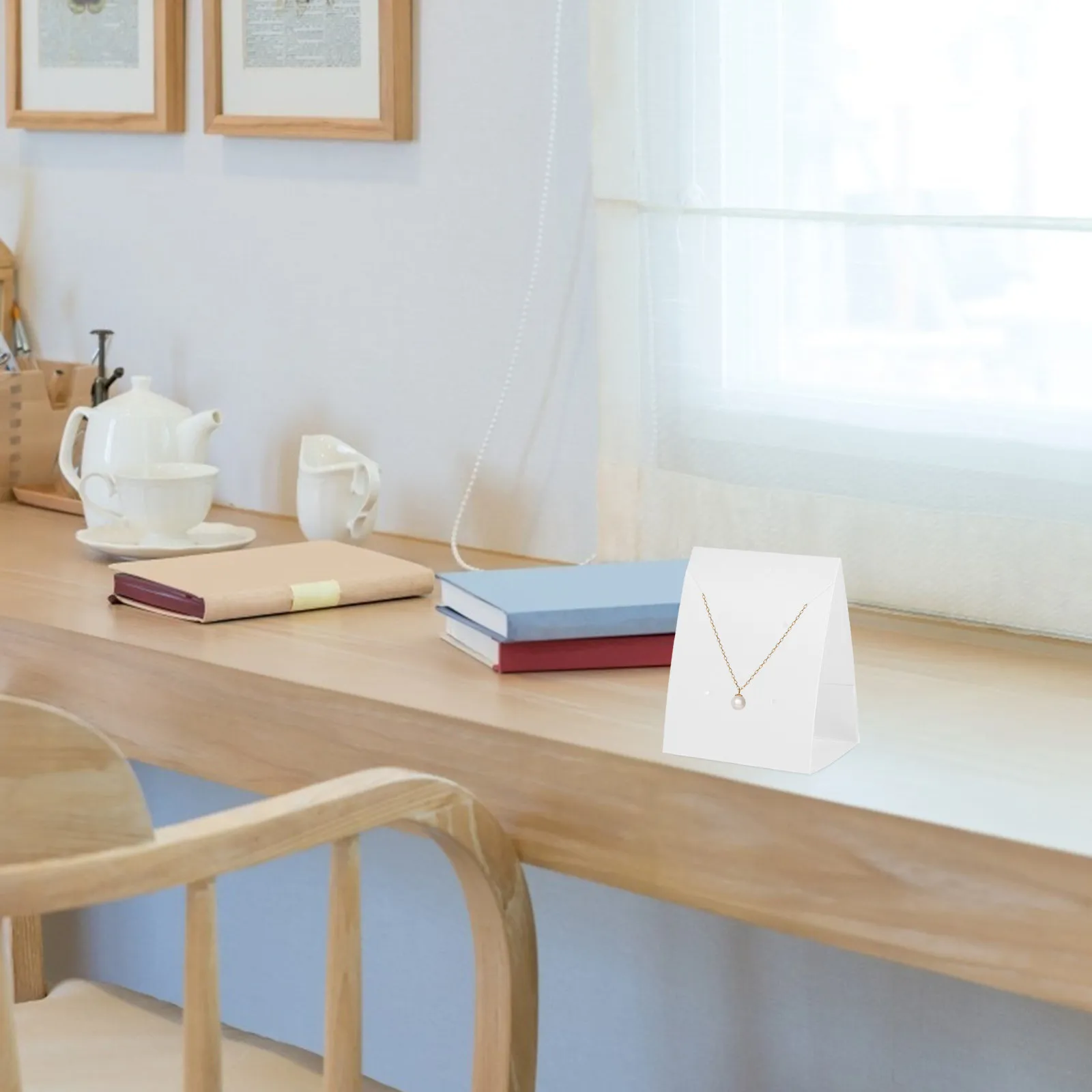 100Pcs Paper Earring Cards Jewelry Display Cards Blank Stand-Up Foldable for Earrings Necklaces Hairpins DIY Jewelry Packaging
100Pcs Paper Earring Cards Jewelry Display Cards Blank Stand-Up Foldable for Earrings Necklaces Hairpins DIY Jewelry Packaging