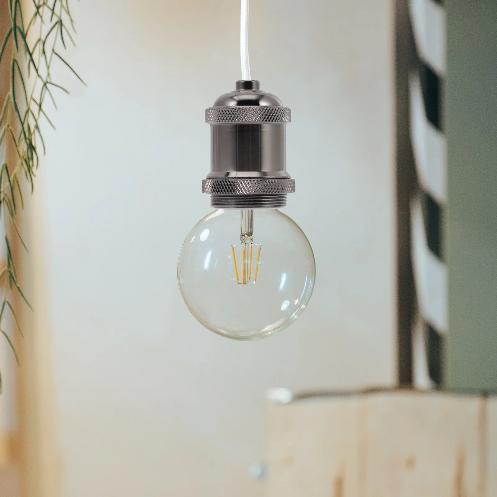 E27 Screw Light Socket Pendant Lamp Adapter Modern Metal Holder Sturdy Bulb Base E27 Thread Lamp Holder Metal Light Socket
E27 Screw Light Socket Pendant Lamp Adapter Modern Metal Holder Sturdy Bulb Base E27 Thread Lamp Holder Metal Light Socket