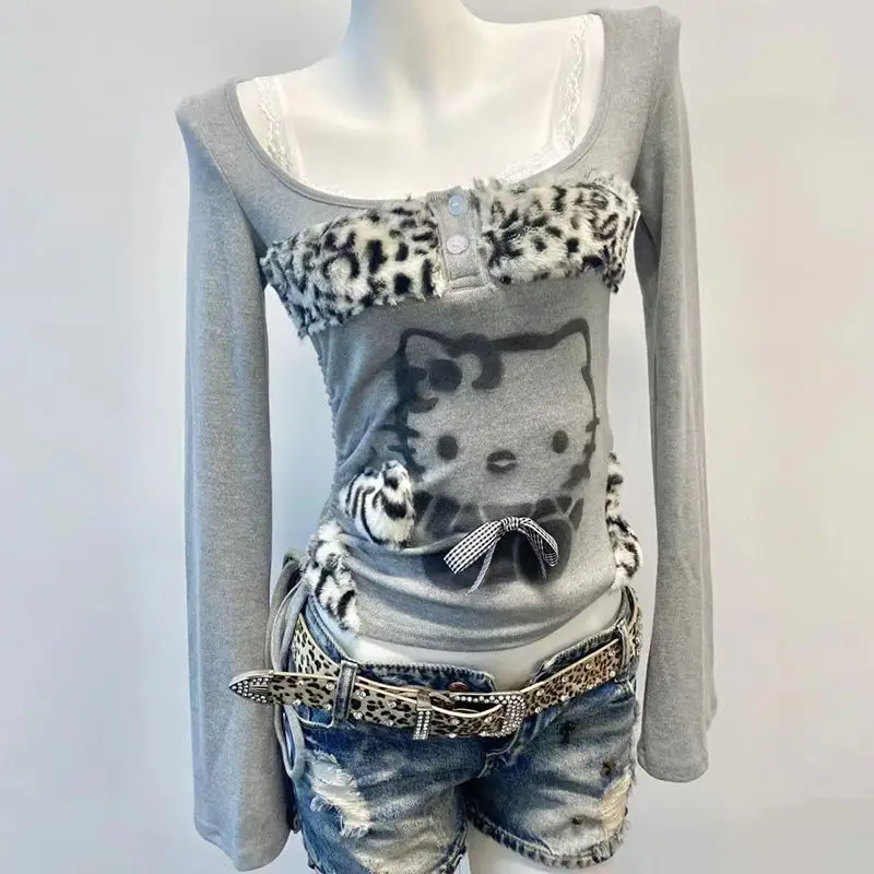 Новая американская модная футболка с длинными рукавами Hello Kitty Cat с леопардовым принтом и шнурком для женщин, облегающие топы для пикантных девушек
Новая американская модная футболка с длинными рукавами Hello Kitty Cat с леопардовым принтом и шнурком для женщин, облегающие топы для пикантных девушек