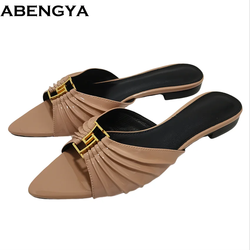 ABENGYA/летние кожаные пляжные тапочки на плоской подошве, женская праздничная обувь с острым носком, женские лоферы, модные тапочки, женские сандалии
ABENGYA/летние кожаные пляжные тапочки на плоской подошве, женская праздничная обувь с острым носком, женские лоферы, модные тапочки, женские сандалии