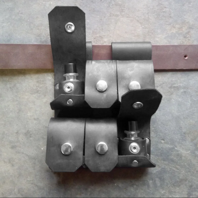 Набор чехлов для бутылок с готическим целиком в стиле стимпанк, средневековый Ренессанс, поясная сумка, набор Ларп, алхимик, аптекарь, держатель для поппера
Набор чехлов для бутылок с готическим целиком в стиле стимпанк, средневековый Ренессанс, поясная сумка, набор Ларп, алхимик, аптекарь, держатель для поппера