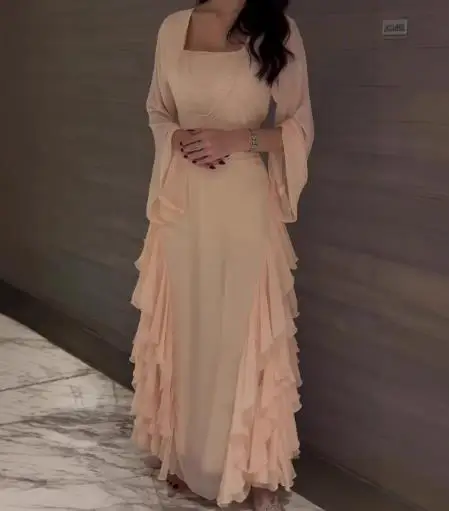 2025 Women's Square Neck Pleated Waistband Long Sleeved Summer Solid Color Elegant Chiffon Pleated Waistband Slim Fit Dress
2025 Women's Square Neck Pleated Waistband Long Sleeved Summer Solid Color Elegant Chiffon Pleated Waistband Slim Fit Dress