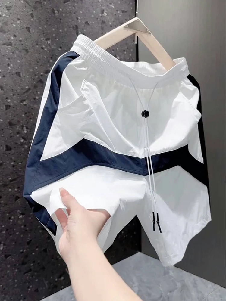 Summer Men's Surfing Shorts Loose Fit Thin Patchwork Casual Shorts Five-Quarter Length Beach Pants Straight Leg Geometry Pattern
Summer Men's Surfing Shorts Loose Fit Thin Patchwork Casual Shorts Five-Quarter Length Beach Pants Straight Leg Geometry Pattern