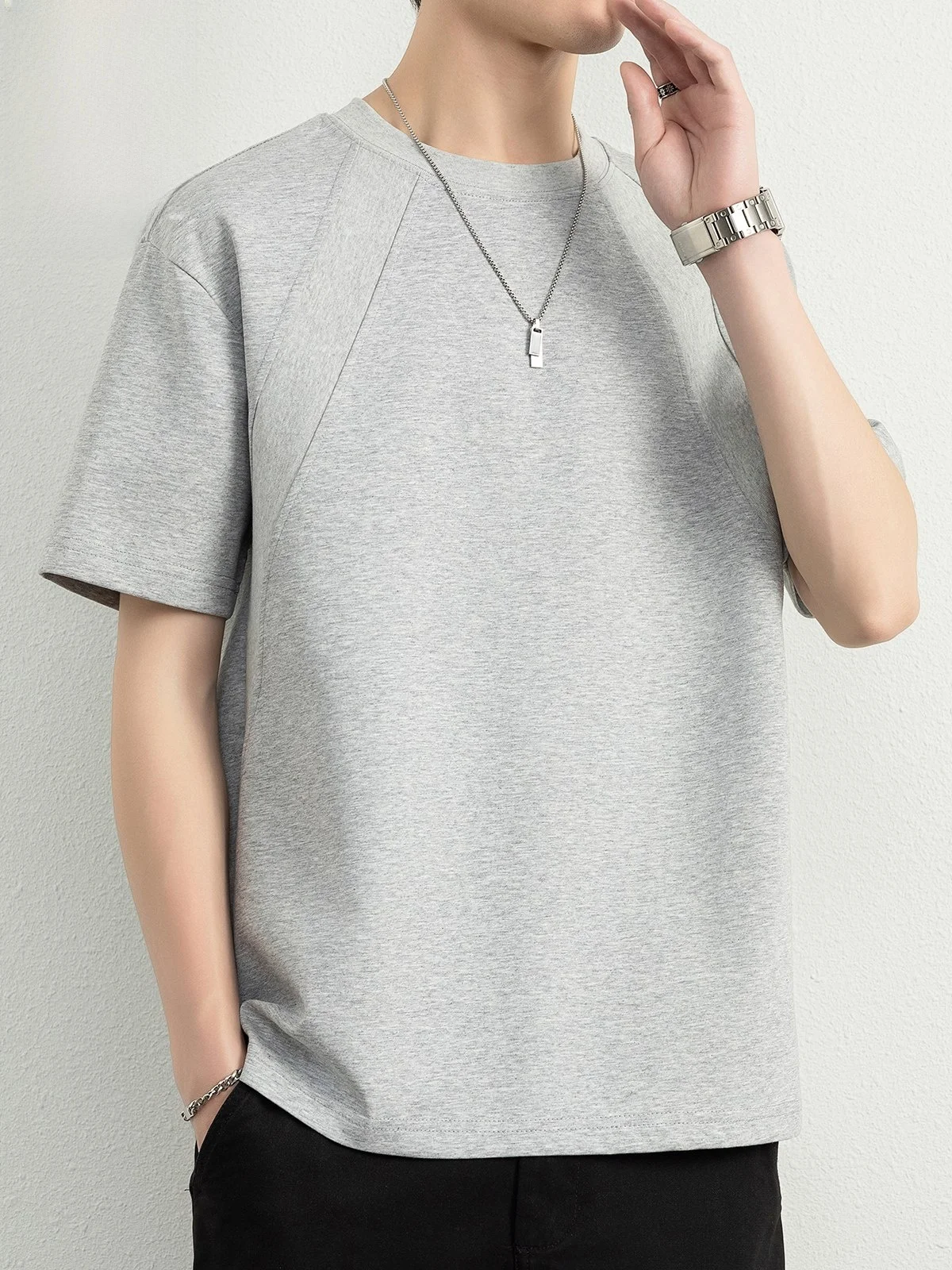 Мужская летняя футболка из хлопка Space Cotton, свободного кроя, в американском стиле, с коротким рукавом, плотная, молодежная, модная.
Мужская летняя футболка из хлопка Space Cotton, свободного кроя, в американском стиле, с коротким рукавом, плотная, молодежная, модная.