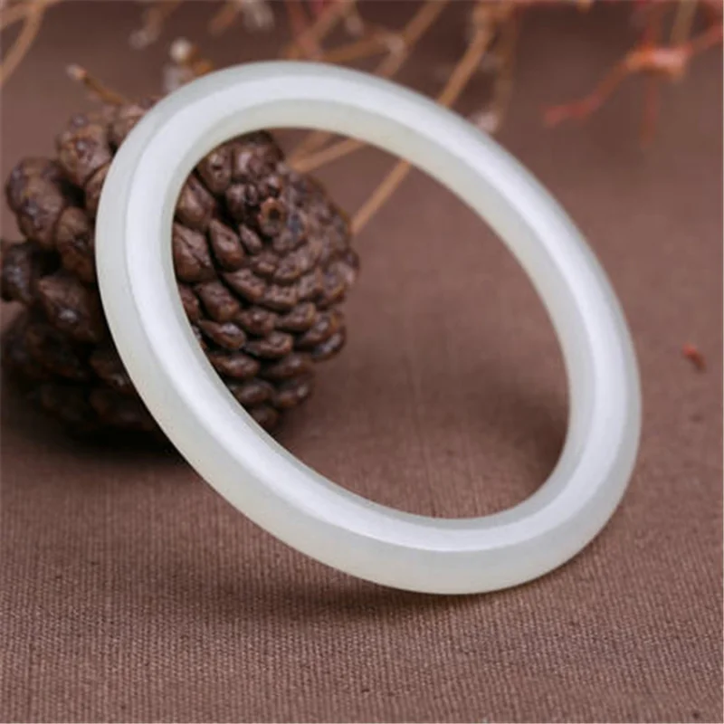Hotan White Jade Bracelet, Thin Round Band, Women's Fashionable and Versatile Wristband
Hotan White Jade Bracelet, Thin Round Band, Women's Fashionable and Versatile Wristband