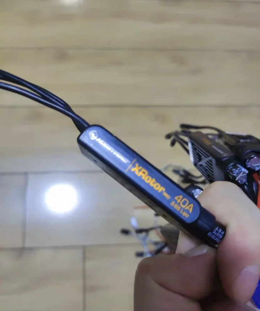 Hobbywing XRotor Pro Series 40A/3D бесщеточный электрический регулятор скорости/ESC без коробки для мультикоптера
Hobbywing XRotor Pro Series 40A/3D бесщеточный электрический регулятор скорости/ESC без коробки для мультикоптера