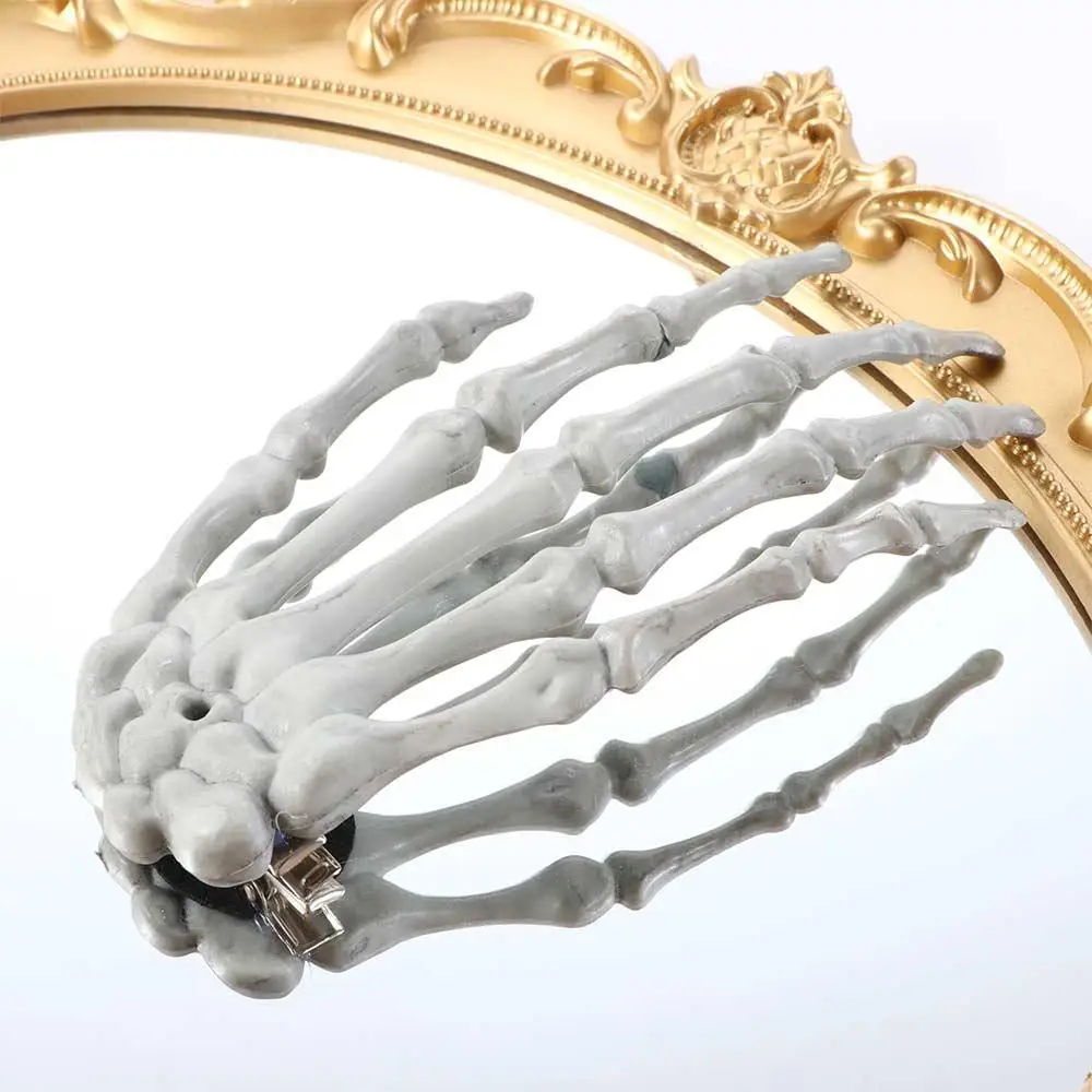 Large Horror Hand Bone Cosplay Accessories Skull Punk Korean Style Barrette Hair Accessories Women Hair Clip Halloween Hairpin
Large Horror Hand Bone Cosplay Accessories Skull Punk Korean Style Barrette Hair Accessories Women Hair Clip Halloween Hairpin