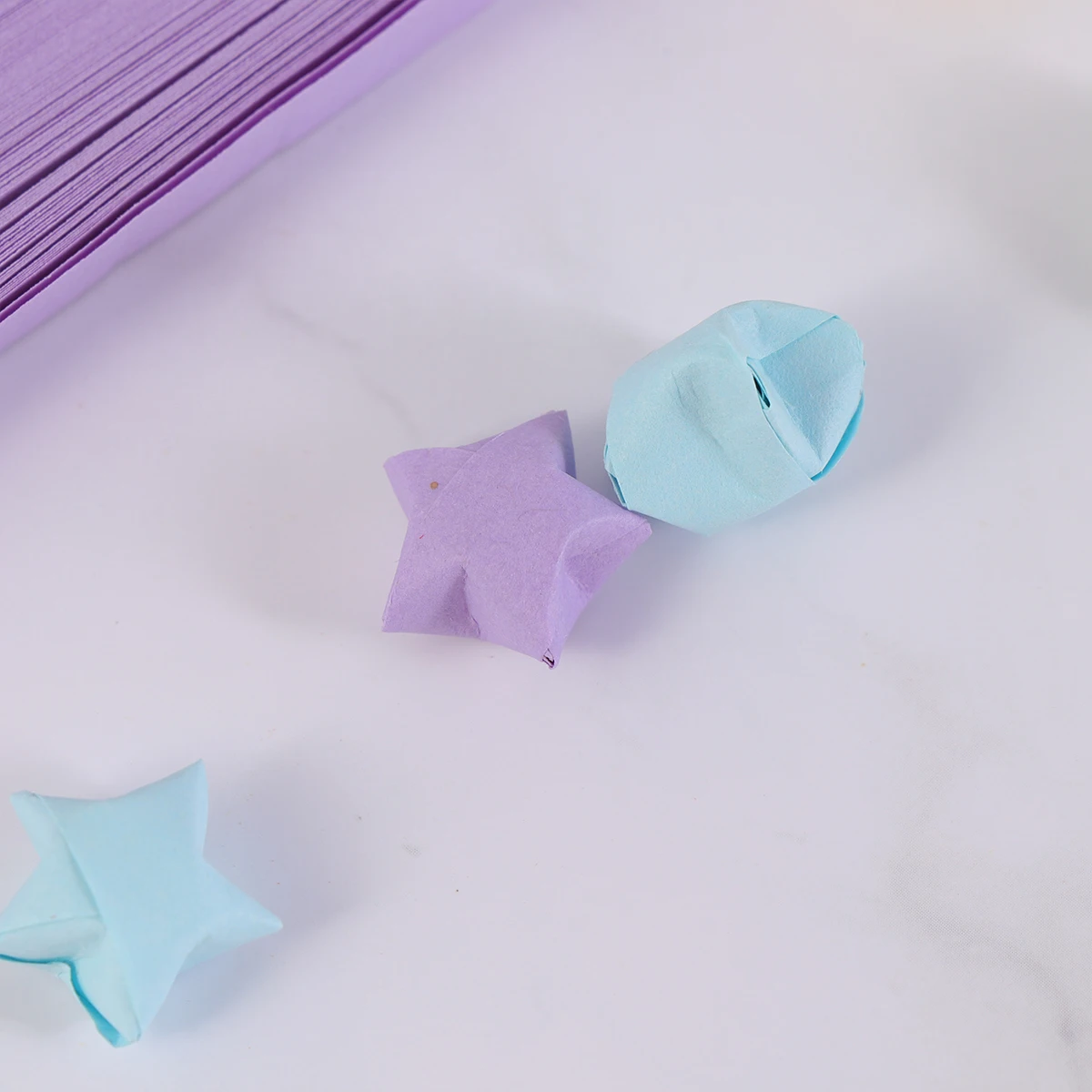 1350 Pieces Origami Star Paper Strips Luminous Stars Colorful Papers Diy Craft Sheets Decorative Folding Art Project Supplies
1350 Pieces Origami Star Paper Strips Luminous Stars Colorful Papers Diy Craft Sheets Decorative Folding Art Project Supplies