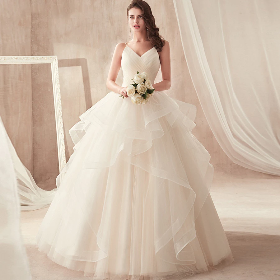 2022 Ball Gown Corset Wedding Dress Sexy Spaghetti Straps Pleats Ruffles Tulle Princess Bridal Gowns Robe De Mariage
2022 Ball Gown Corset Wedding Dress Sexy Spaghetti Straps Pleats Ruffles Tulle Princess Bridal Gowns Robe De Mariage
