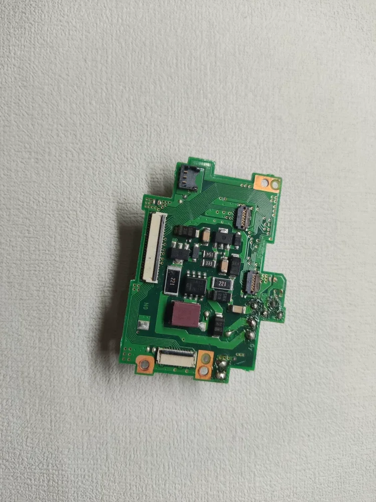 Suitable for Nikon D7100/7200 flash board Second-hand goods
Suitable for Nikon D7100/7200 flash board Second-hand goods
