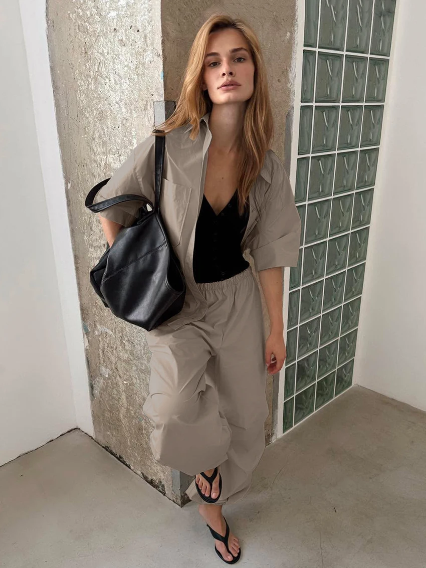 Marthaqiqi Cotton Ladies Sleepwear Set Half Sleeve Nightgowns Turn-Down Collar Nightwear Pants Casual Female Pajama 2 Piece Suit
Marthaqiqi Cotton Ladies Sleepwear Set Half Sleeve Nightgowns Turn-Down Collar Nightwear Pants Casual Female Pajama 2 Piece Suit