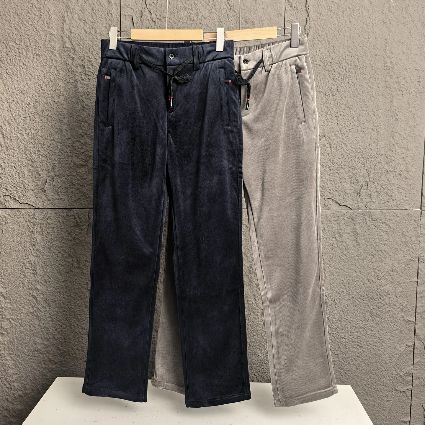 Soft Fce Velvet Men's Busin Casual Pants Straight Leg Long Trousers Autumn Winter Comfortable Skin-friendly Color
Soft Fce Velvet Men's Busin Casual Pants Straight Leg Long Trousers Autumn Winter Comfortable Skin-friendly Color