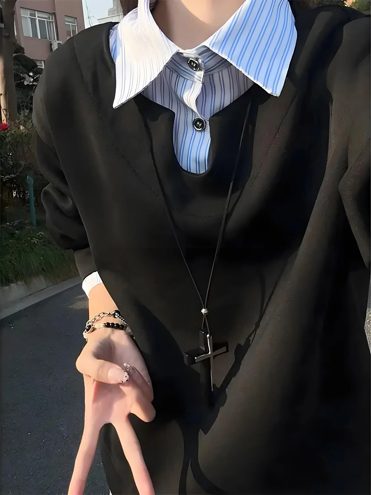 Мужской свитшот с отложным воротником Bla Long Sleeve, весенне-осенний, в университетском стиле, имитация двухслойности
Мужской свитшот с отложным воротником Bla Long Sleeve, весенне-осенний, в университетском стиле, имитация двухслойности