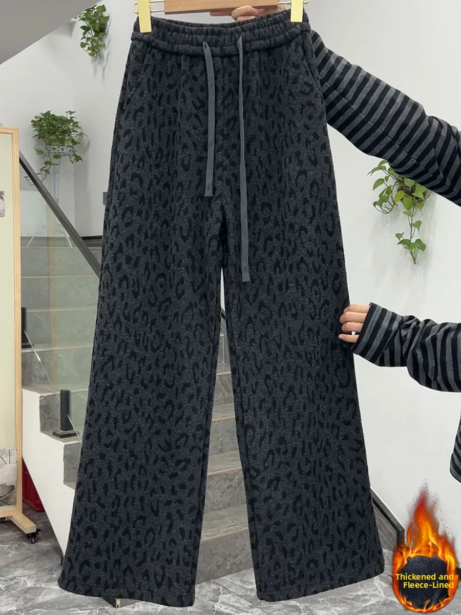 Winter Leopard Print Fleece Wide Leg Pants Grey Towel Straight Casual Trousers plus Size Fashionable Youthful Drapey Long Tro...
Winter Leopard Print Fleece Wide Leg Pants Grey Towel Straight Casual Trousers plus Size Fashionable Youthful Drapey Long Tro...