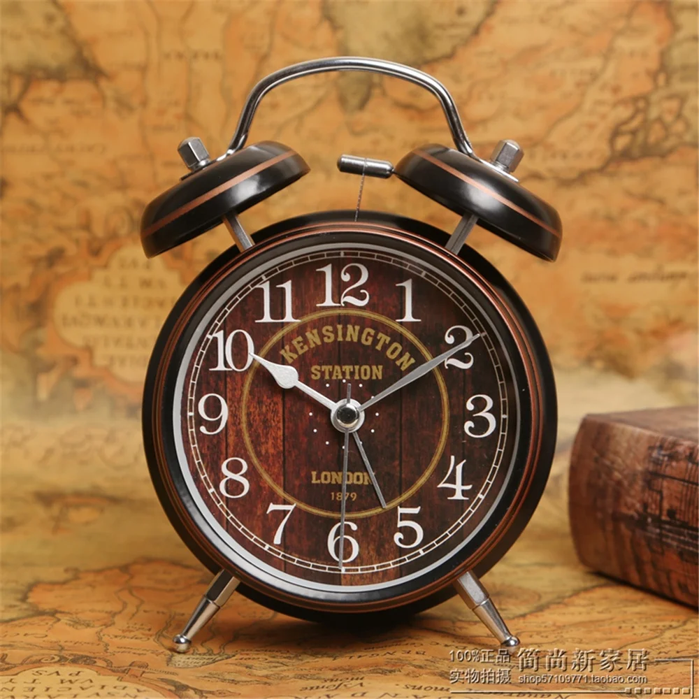 Retro Alarm Clock with Metal Shell, Simple Table Clock, Morning Gets Up, Luminous Needle Clocks for Student, 4 in
Retro Alarm Clock with Metal Shell, Simple Table Clock, Morning Gets Up, Luminous Needle Clocks for Student, 4 in