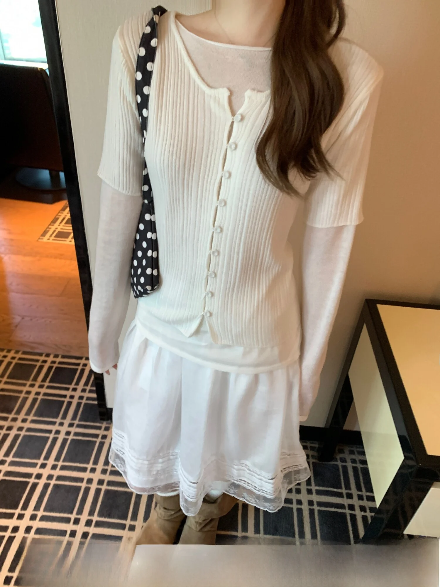 Women's Long Sleeve Knitted Sweater Inner Wear Two Piece Set Breathable Soft Style Early Spring White Color Commute Simple De...
Women's Long Sleeve Knitted Sweater Inner Wear Two Piece Set Breathable Soft Style Early Spring White Color Commute Simple De...