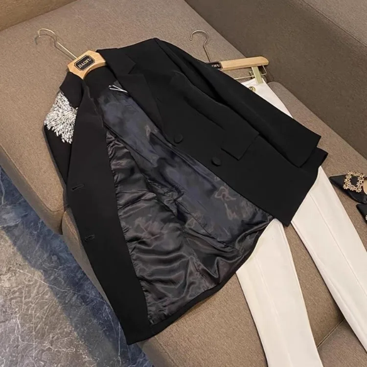 Heavy Fashion Flower Patchwork Casual Jackets Y2k Notched Collar Black Coat Women 2025 Spring New Long Sleeve Tops Mujer
Heavy Fashion Flower Patchwork Casual Jackets Y2k Notched Collar Black Coat Women 2025 Spring New Long Sleeve Tops Mujer