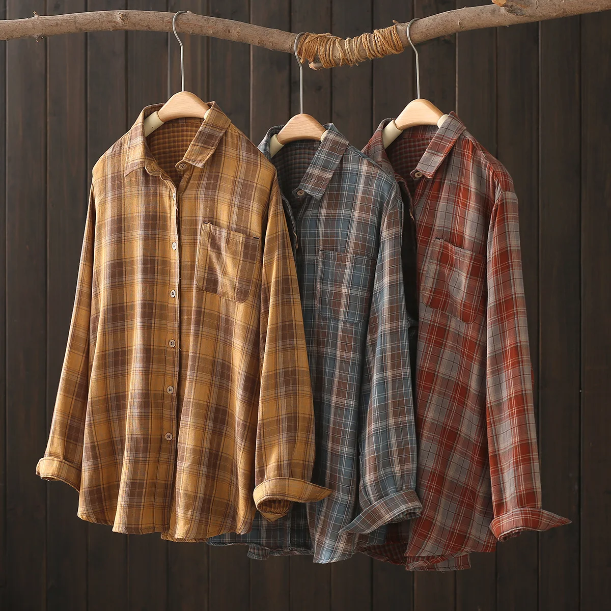 2025 Autumn Middle aged women clothes Japanese style vintage casual cotton yarn check blouses women's plaid shirts
2025 Autumn Middle aged women clothes Japanese style vintage casual cotton yarn check blouses women's plaid shirts