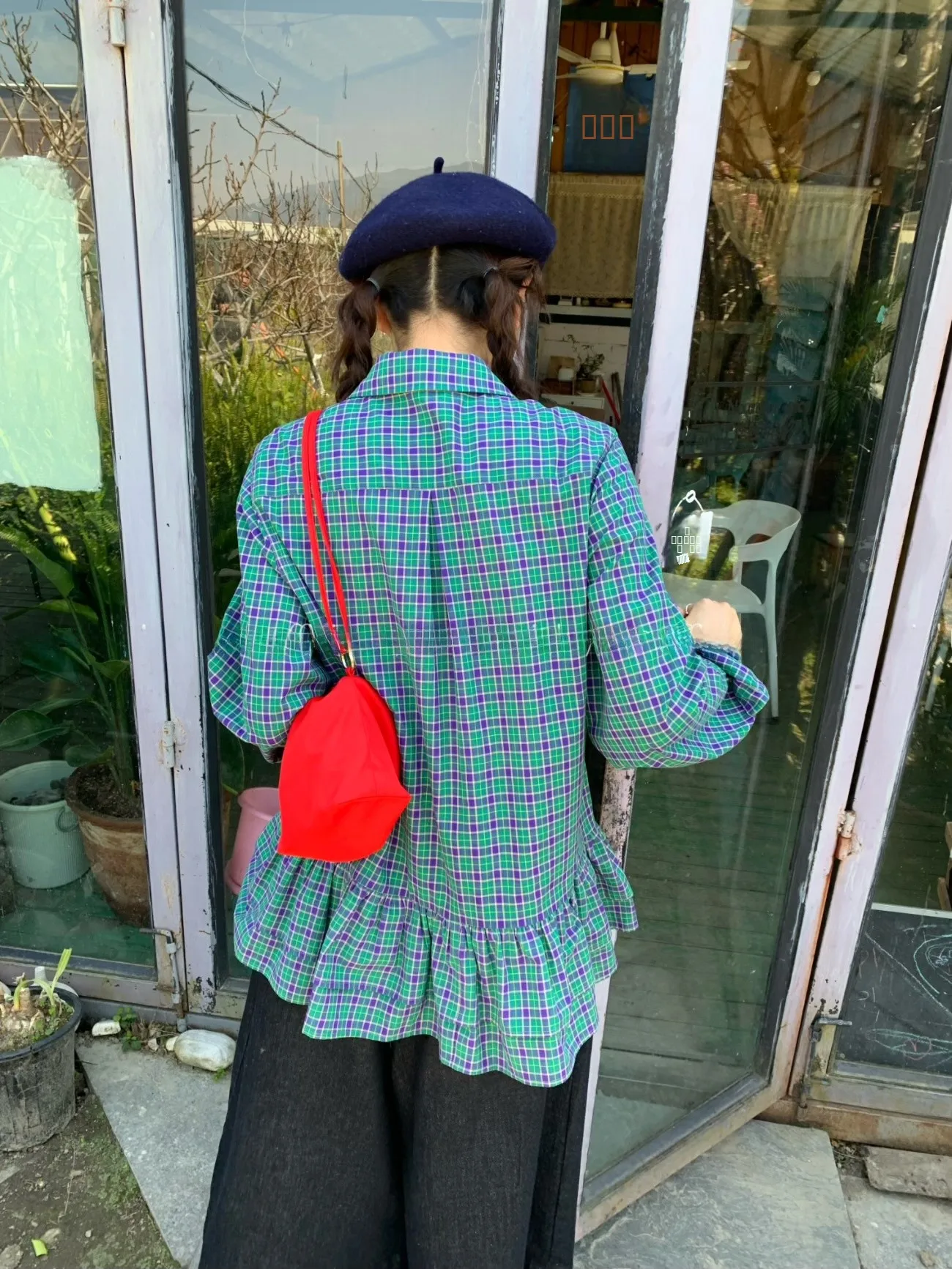 Cute Plaid Gingham Ruffle Sve Patchwork irt Girl's Loose Cotton Long Sve irt Vintage Doll Collar Summer Top
Cute Plaid Gingham Ruffle Sve Patchwork irt Girl's Loose Cotton Long Sve irt Vintage Doll Collar Summer Top