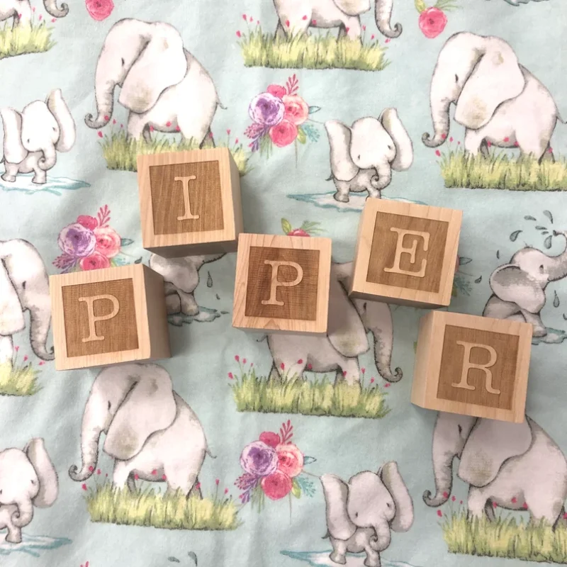 1pc A-Z Personalized Wood Name Blocks Custom Alphabet Baby Letters Natural Nursery Decor & Customizable Baby Girls Boys Gift
1pc A-Z Personalized Wood Name Blocks Custom Alphabet Baby Letters Natural Nursery Decor & Customizable Baby Girls Boys Gift