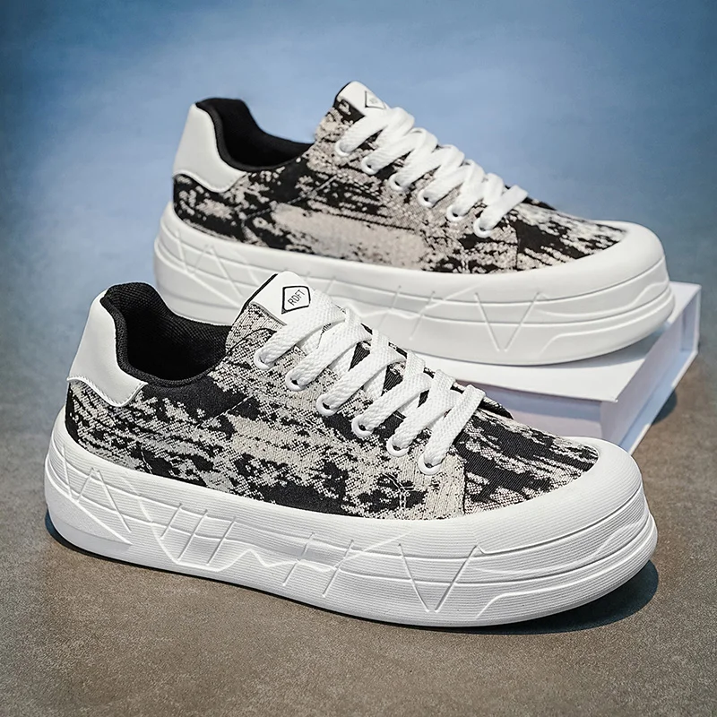 Spring and summer men's shoes four season versatile Thick Sole board shoe casual sports trendy Daily Wear Outdoor Walking Shoe
Spring and summer men's shoes four season versatile Thick Sole board shoe casual sports trendy Daily Wear Outdoor Walking Shoe