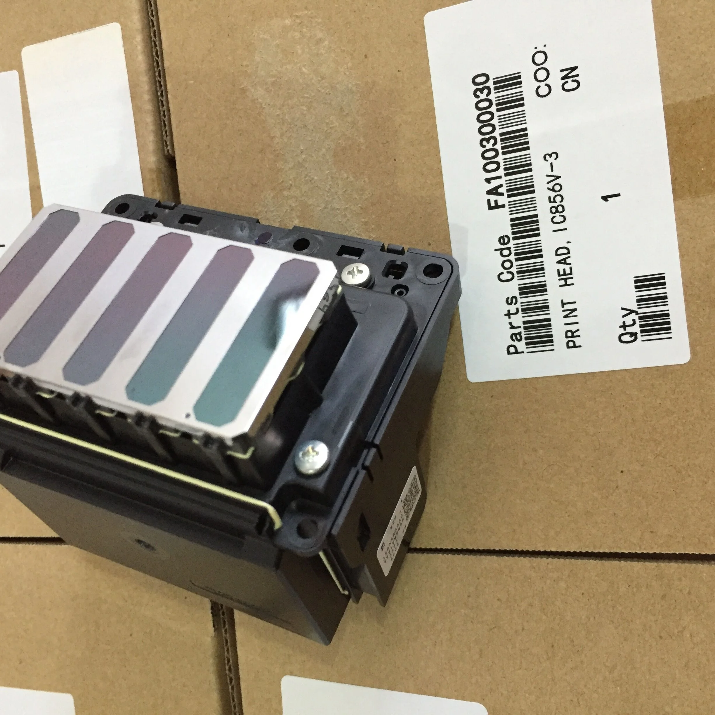Печатающая головка для принтера Epson surecolor T3000 T5000 T7000 T3270 T5270 T7270 T3070 T5070 T7070 T3200 T5200 T7200
Печатающая головка для принтера Epson surecolor T3000 T5000 T7000 T3270 T5270 T7270 T3070 T5070 T7070 T3200 T5200 T7200
