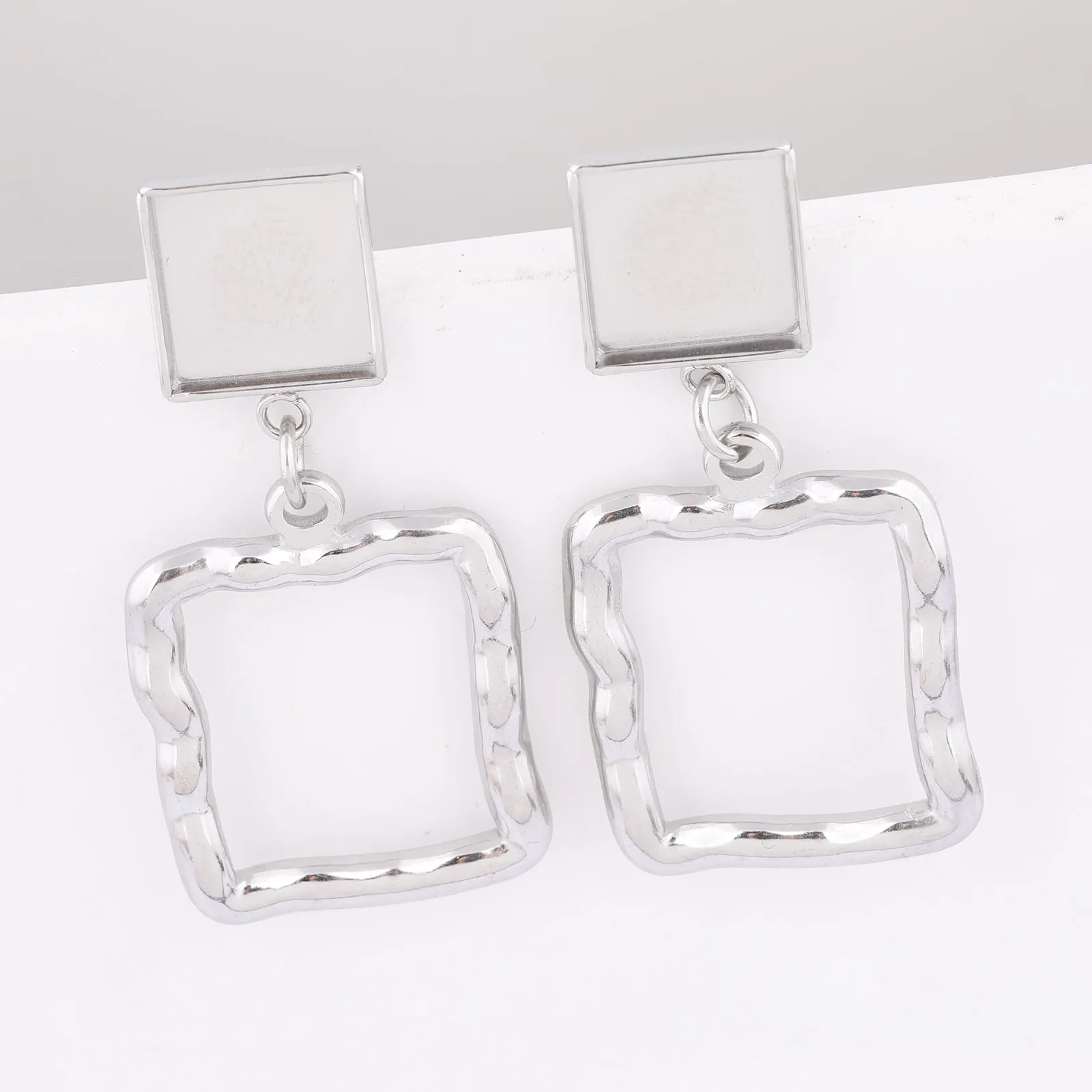6pcs Stainless Steel Fit 10mm Square Cabochon Earring Base Blanks Studs With Frame Charms Diy Jewelry Making Accessories
6pcs Stainless Steel Fit 10mm Square Cabochon Earring Base Blanks Studs With Frame Charms Diy Jewelry Making Accessories
