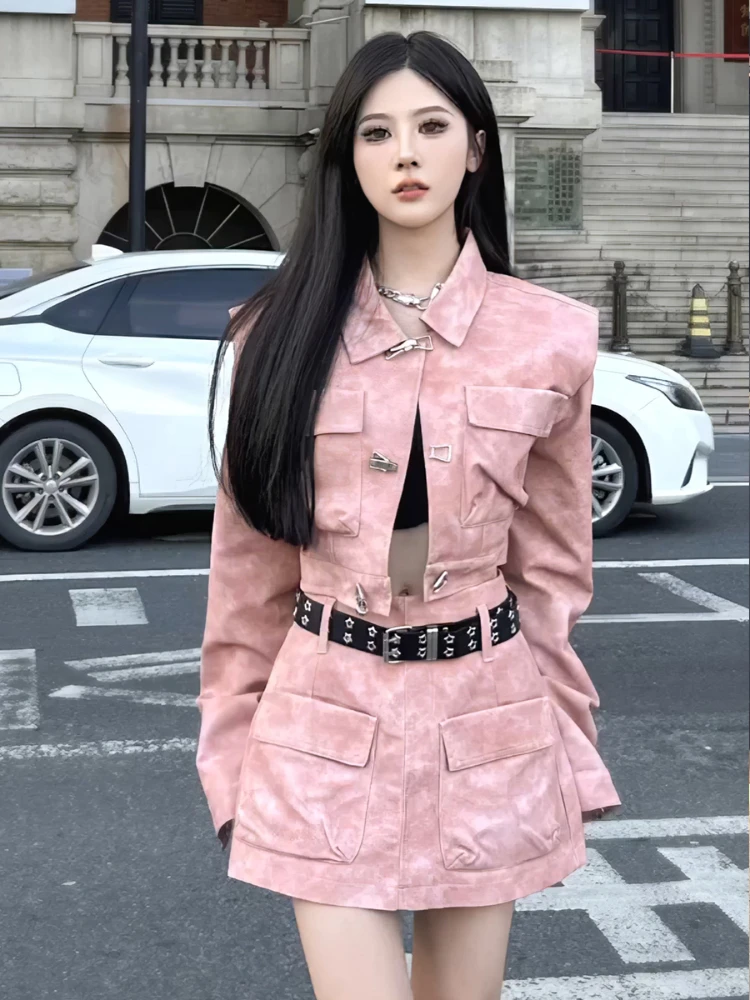 French Sexy Gentle Little Fragrant Coat Short Skirt Two-piece Set of Sweet High Fashion Clothing 2023 New Women's Mini Skirt 
French Sexy Gentle Little Fragrant Coat Short Skirt Two-piece Set of Sweet High Fashion Clothing 2023 New Women's Mini Skirt