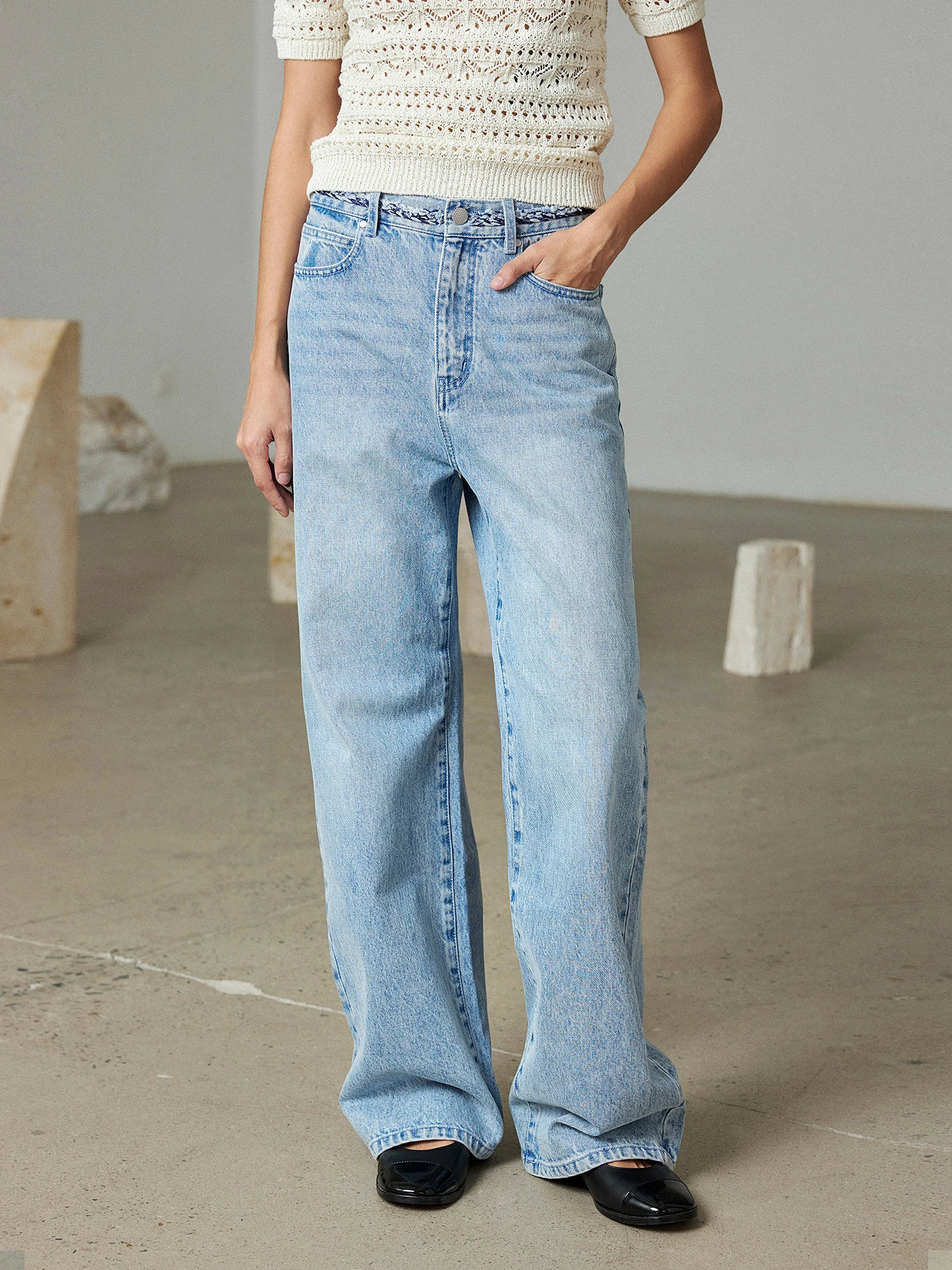 Ретро-джинсы светло-голубого цвета с широкими прямыми штанинами, джинсовые брюки SOV с поясом, женские свободные хлопковые брюки с высокой талией
Ретро-джинсы светло-голубого цвета с широкими прямыми штанинами, джинсовые брюки SOV с поясом, женские свободные хлопковые брюки с высокой талией