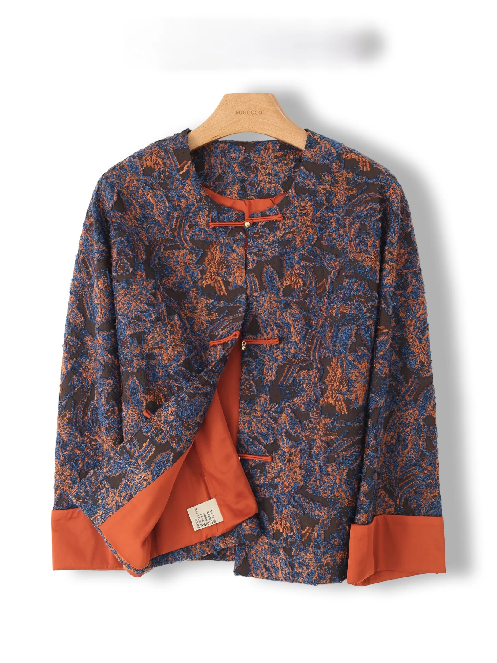 New Chinese Style National Trend Velvet Embroidery Color Block Short Jacket Women Retro Button up Top Fashionable Outerwear
New Chinese Style National Trend Velvet Embroidery Color Block Short Jacket Women Retro Button up Top Fashionable Outerwear