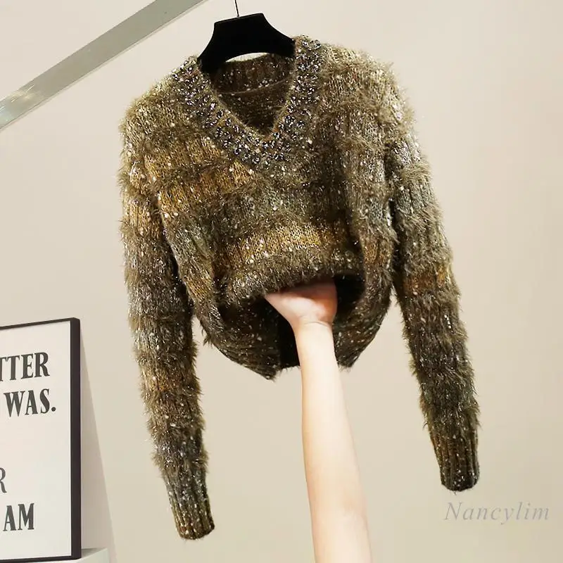 Fashion Diamond-encrusted Sweater Women Fragrant Wind Furry V-Neck Pullover Sweaters Ladies Autumn and Winter Short Knitted Top
Fashion Diamond-encrusted Sweater Women Fragrant Wind Furry V-Neck Pullover Sweaters Ladies Autumn and Winter Short Knitted Top